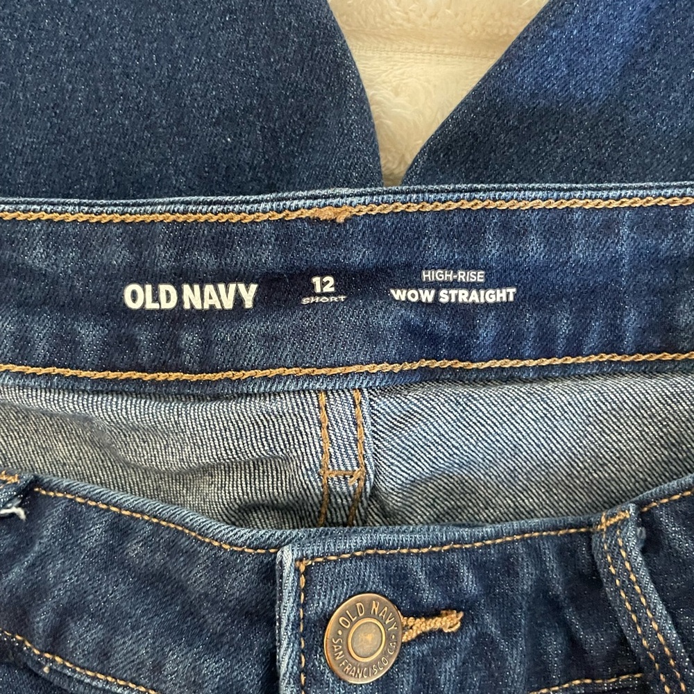 Old Navy Woman’s High-Rise Wow Straight Jeans - Blue
